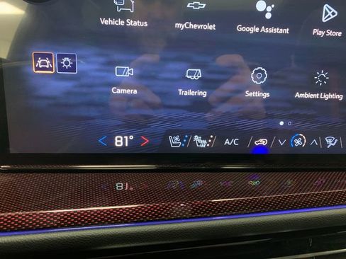 New 2026 Chevrolet Traverse RS image 55