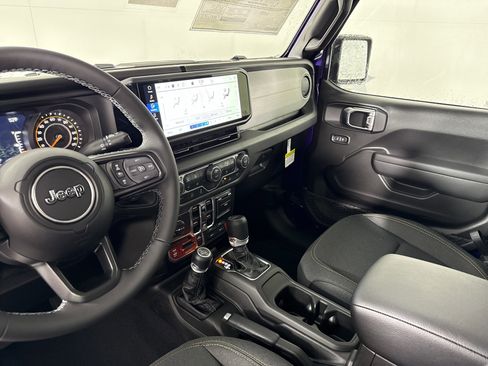 New 2026 Jeep Gladiator Willys image 27