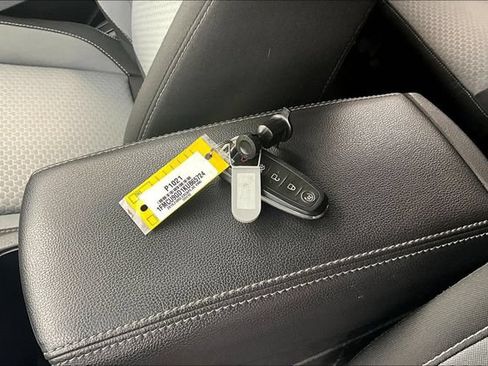 Used 2019 Ford Escape SE AWD/4WD image 34