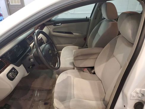 Used 2011 Chevrolet Impala LT image 11