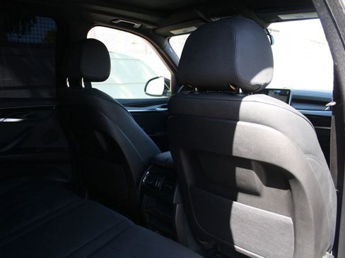 Used 2017 BMW X5 sDrive35i image 9