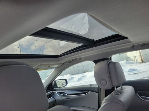 Used 2014 Cadillac XTS Luxury w/ Driver Awareness Package image 13