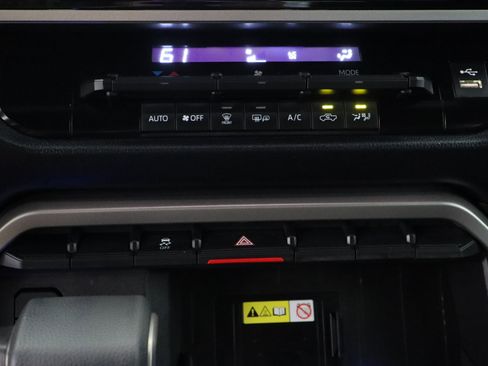 Certified 2026 Toyota Tundra SR5 w/ SR5 Convenience Package AWD/4WD image 20