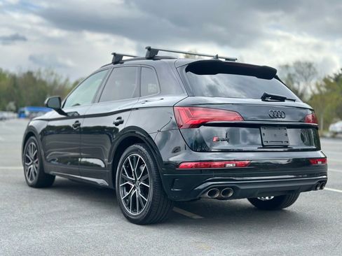 Used 2023 Audi SQ5 Premium Plus w/ Premium Plus Package AWD/4WD image 4