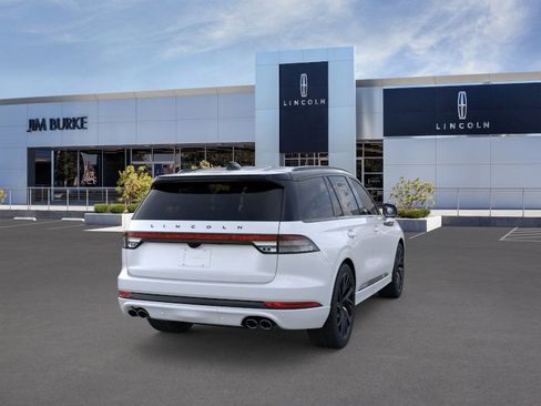 New 2026 Lincoln Aviator Black Label image 8