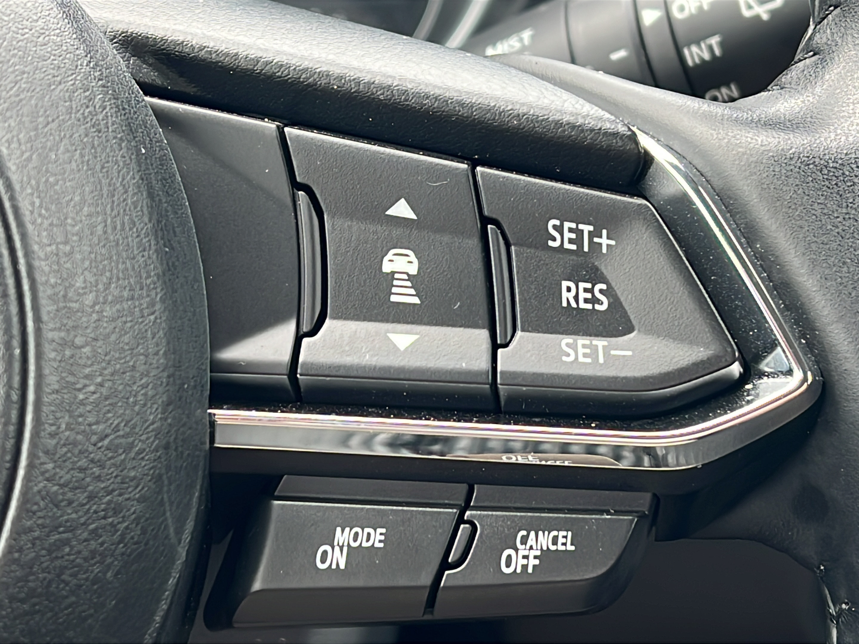 Used 2025 MAZDA CX-5 AWD 2.5 S w/ Select Package image 19