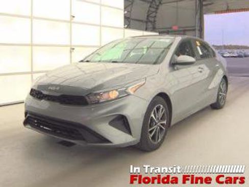 Used 2023 Kia Forte LXS FWD image 1