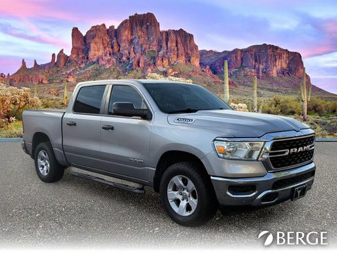 Used 2023 RAM 1500 Big Horn AWD/4WD image 9