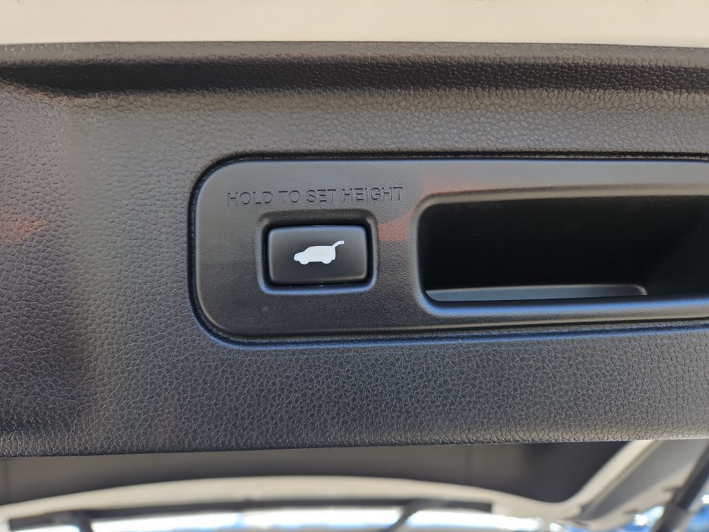 Certified 2024 Honda Pilot TrailSport image 23