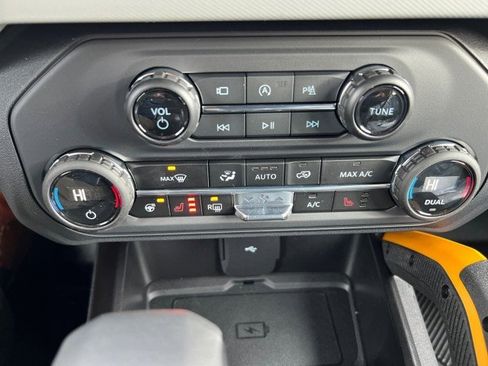 New 2023 Ford Bronco Badlands AWD/4WD image 19