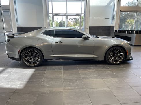 Used 2023 Chevrolet Camaro ZL1 RWD image 13
