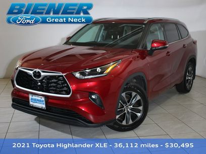 Used 2021 Toyota Highlander XLE