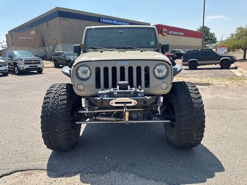 Used 2017 Jeep Wrangler Unlimited Sport w/ Quick Order Package 24S AWD/4WD image 8