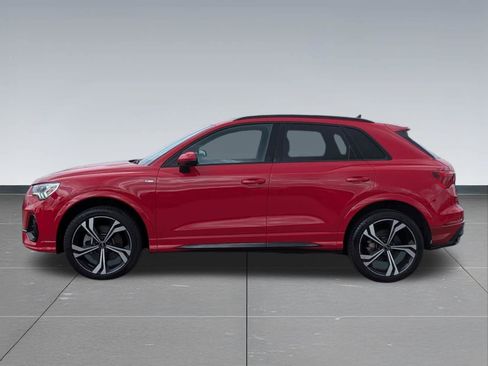 Used 2024 Audi Q3 2.0T Premium Plus AWD/4WD image 3