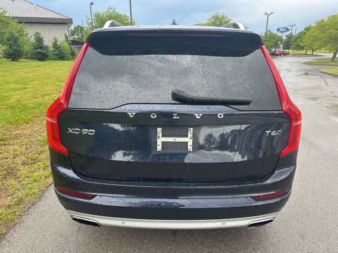 Used 2019 Volvo XC90 T6 Momentum w/ Advanced Package AWD/4WD image 16