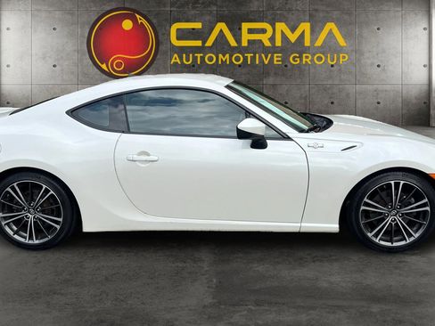 Used 2013 Scion FR-S 10 Series image 6