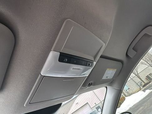 Used 2024 Nissan Sentra SV image 27