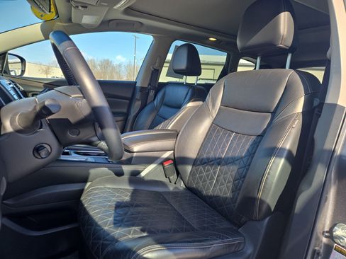 Used 2021 Nissan Murano Platinum w/ Cargo Package image 13