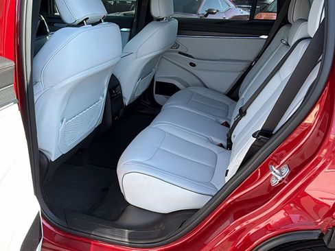 Used 2025 Jeep Wagoneer S Limited AWD/4WD image 24