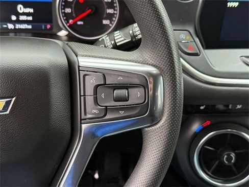 Used 2024 Chevrolet Blazer LT w/ Driver Confidence Package image 19