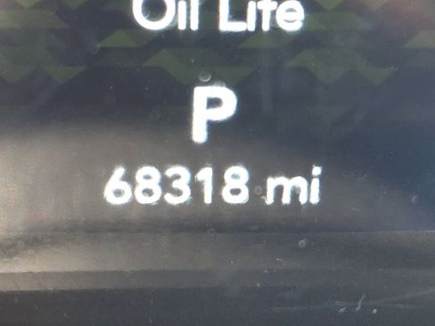 Used 2023 Jeep Wrangler Sahara image 25