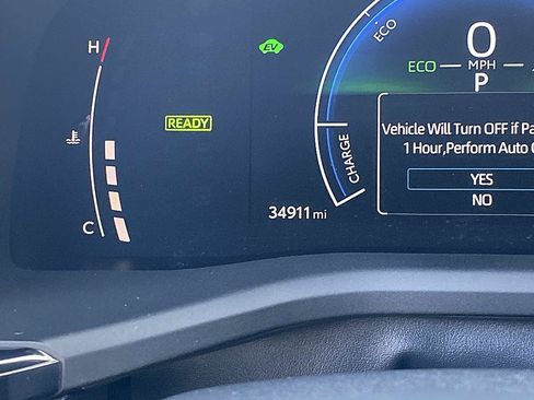 Used 2025 Toyota Camry SE FWD image 17