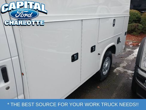 New 2026 Ford E-350 and Econoline 350 Super Duty w/ Power Equipment Group RWD image 4
