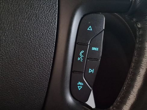Used 2015 Buick Enclave Premium FWD image 26