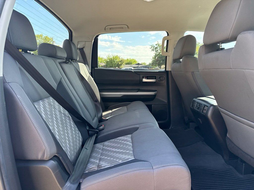 Used 2021 Toyota Tundra SR5 RWD image 12