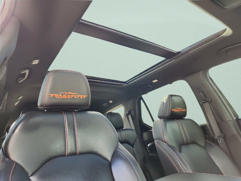 Certified 2025 Honda Pilot TrailSport image 20