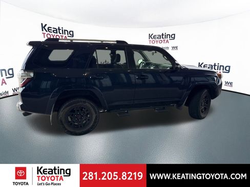 Used 2018 Toyota 4Runner TRD Off-Road Premium image 2