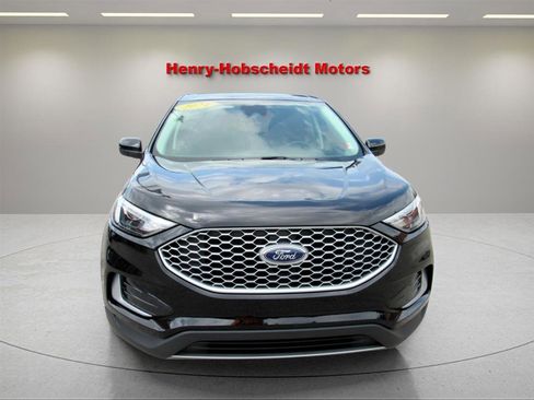 Used 2024 Ford Edge SEL image 2