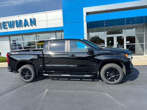 New 2026 Chevrolet Silverado 1500 RST w/ RST Select Package AWD/4WD image 2