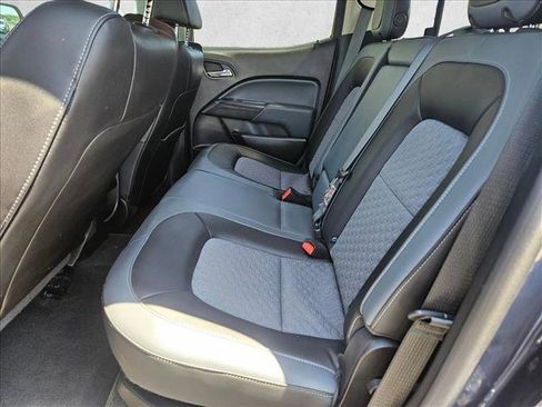 Used 2018 Chevrolet Colorado Z71 w/ Centennial Edition AWD/4WD image 17