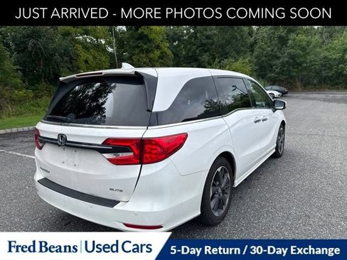 Used 2024 Honda Odyssey Elite image 8
