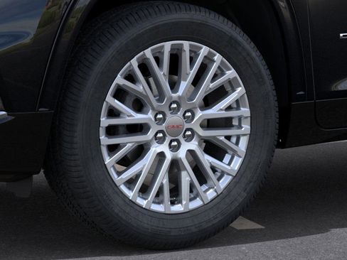 New 2025 GMC Acadia Denali w/ Super Cruise Package image 9