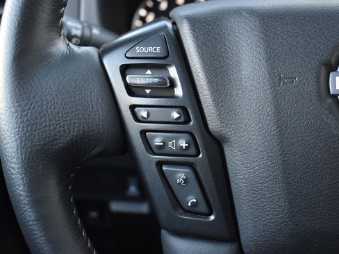 Used 2024 Nissan Frontier SL w/ Technology Package image 22