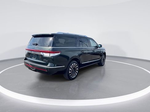 Used 2022 Lincoln Navigator L Black Label AWD/4WD image 8