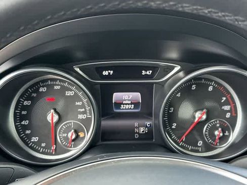 Used 2019 Mercedes-Benz CLA 250 4MATIC image 7