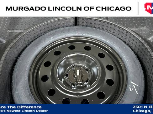 Used 2023 Lincoln Nautilus Reserve AWD/4WD image 27