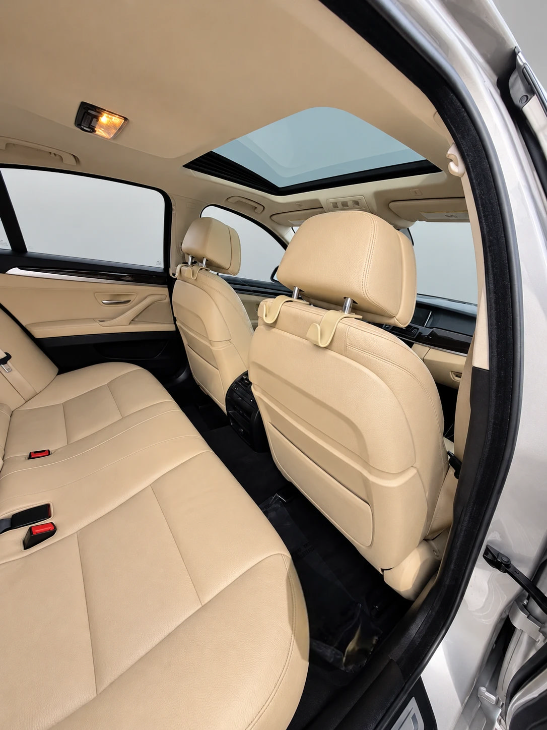 Used 2016 BMW 535i Sedan RWD image 23