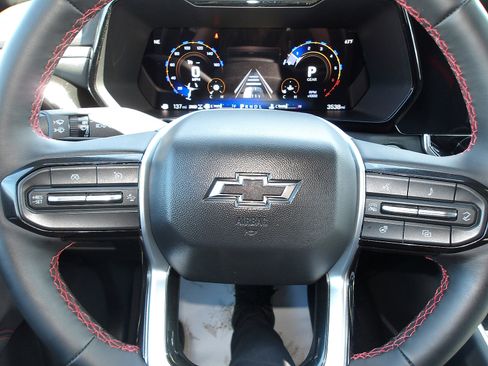 Certified 2026 Chevrolet Colorado Z71 w/ Z71 Convenience Package 2 AWD/4WD image 15