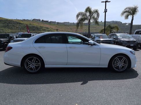 Used 2019 Mercedes-Benz E 300 E 300 w/ Premium 1 Package image 4