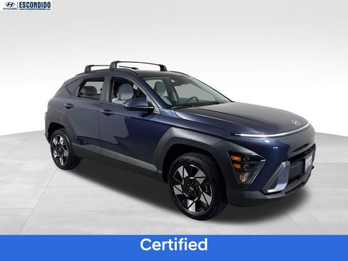 Certified 2025 Hyundai Kona SEL AWD/4WD image 7