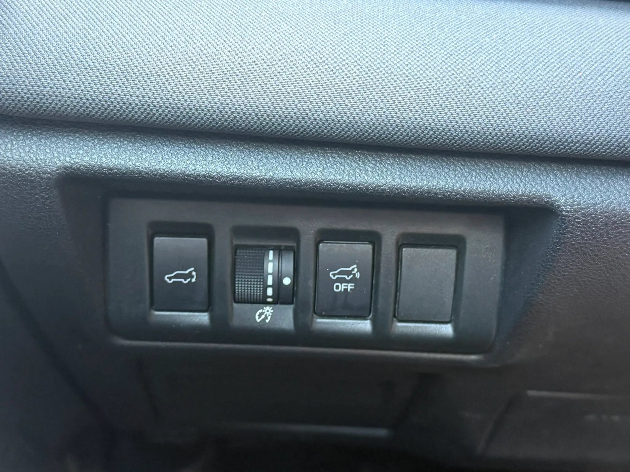 Used 2022 Subaru Outback Premium AWD/4WD image 28