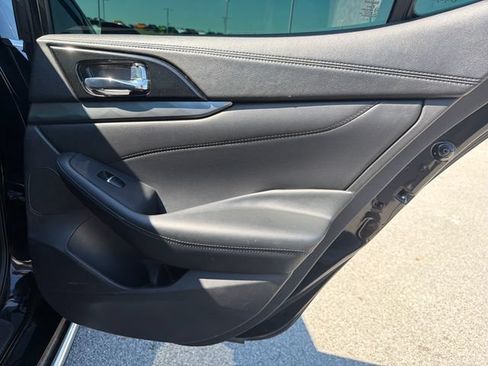 Used 2017 Nissan Maxima SR w/ Midnight Edition FWD image 29