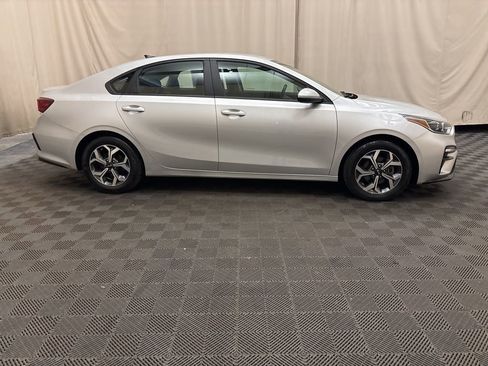 Used 2021 Kia Forte LXS image 4