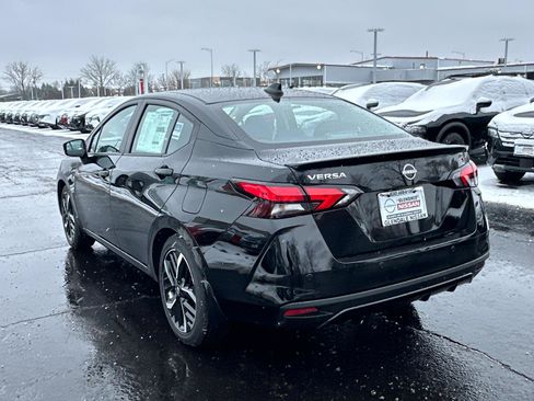New 2025 Nissan Versa SR w/ Trunk Package image 6
