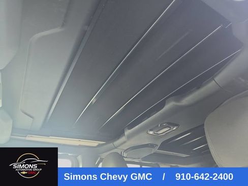 Used 2023 Jeep Wrangler Unlimited w/ Sun & Screen Package AWD/4WD image 17