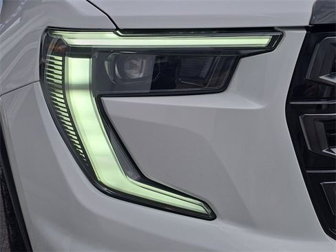 Certified 2024 GMC Acadia AT4 w/ Luxury Package image 10